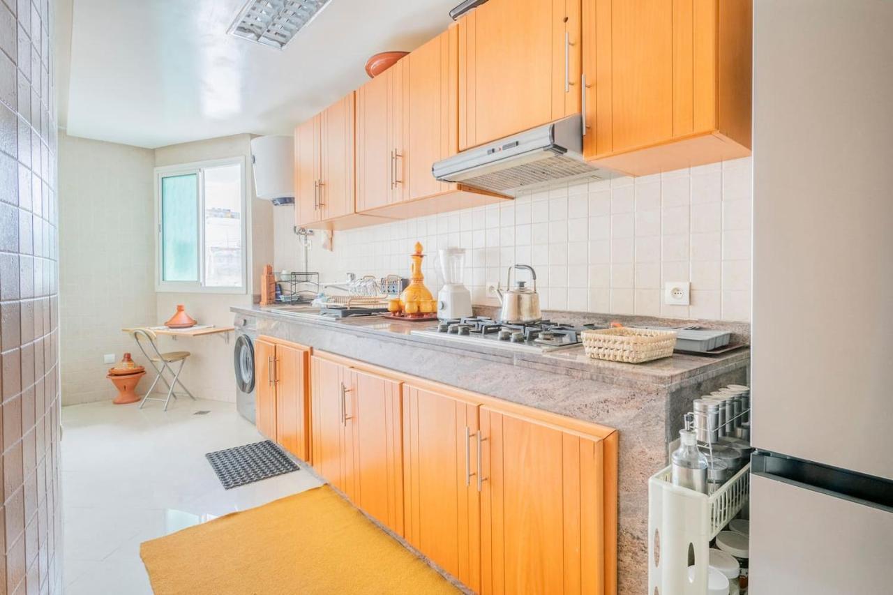 Apartment With Parking In Rabat Central Location Exterior photo
