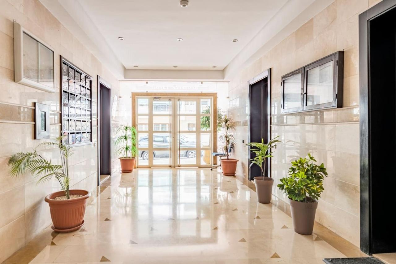 Apartment With Parking In Rabat Central Location Exterior photo